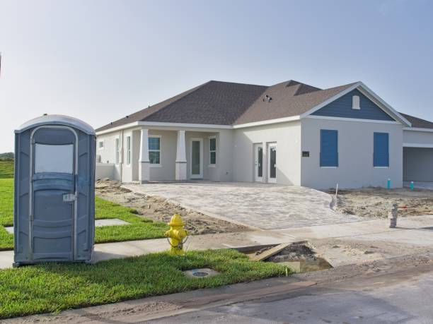 Best Portable toilet rental cost  in Huntington Beach, CA